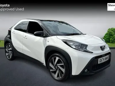 Used Toyota Aygo X 72 HP (52 kW) 2024 White SUV
