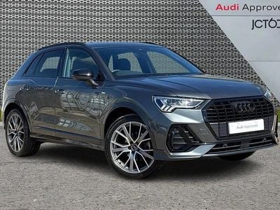 Begagnad Audi Q3 Black Edition 150 HK (110 kW) 2025 Grå SUV