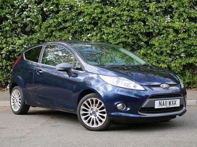 Used Ford Fiesta Titanium 96 HP (70 kW) 2011 Blue Hatchback