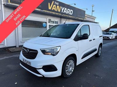 Used Vauxhall Combo Sportive 100 HP (73 kW) 2020 White Van