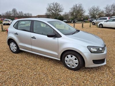Used VW Polo S 60 HP (44 kW) 2010 Silver Hatchback