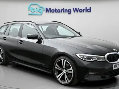 Begagnad BMW 320 Sport Line 184 HK (135 kW) 2021 Svart Kombi