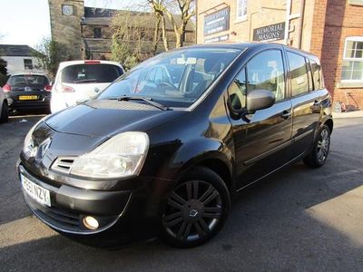 Used Renault Grand Modus Dynamique 100 HP (73 kW) 2012 Black MPV