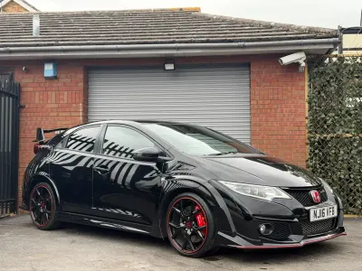 Käytetty Honda Civic Type R GT 2016 Musta Viistoperä