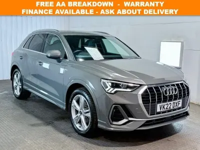 Używany Audi Q3 S-Line 150 KM (110 kW) 2022 Szary SUV