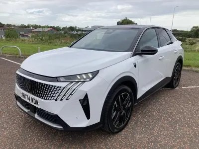 Used Peugeot 3008 GT 134 HP (98 kW) 2024 White SUV