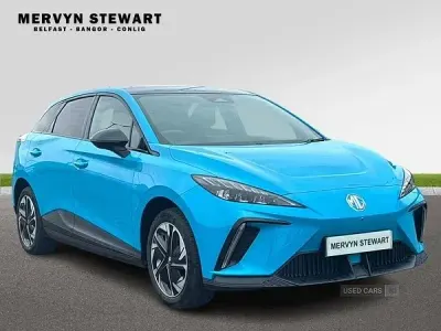 Używany MG MG4 EV Trophy 150 kW (204 KM) 2023 Niebieski Hatchback