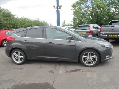 Used Ford Focus Zetec 2018 Grey Hatchback