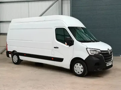 Used Renault Master Business 135 HP (99 kW) 2020 White MPV