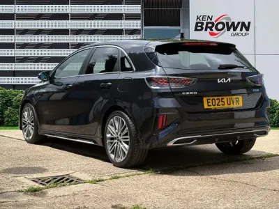 Used Kia Ceed GT GT-Line S 138 HP (101 kW) 2025 Black Hatchback