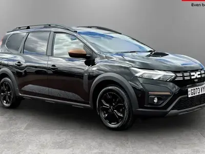 Used Dacia Jogger Extreme 141 HP (103 kW) 2024 Black MPV
