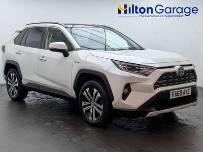 Used Toyota RAV4 Hybrid 222 HP (163 kW) 2019 White SUV
