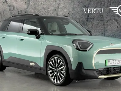 Used Mini Aceman Exclusive 135 kW (184 HP) 2026 Green SUV
