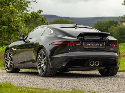 Used Jaguar F-Type R-Dynamic 380 HP (279 kW) 2019 Black Coupe
