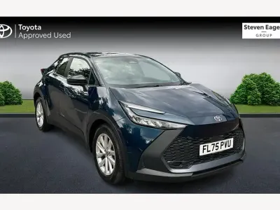 Used Toyota C-HR 140 HP (102 kW) 2025 Blue SUV