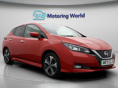 Used Nissan Leaf Tekna 160 kW (218 HP) 2021 Red Hatchback
