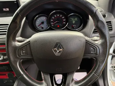 Used Renault Mégane Coupé 2016 White Coupe