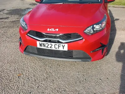 Used Kia Ceed 2022 Red Hatchback