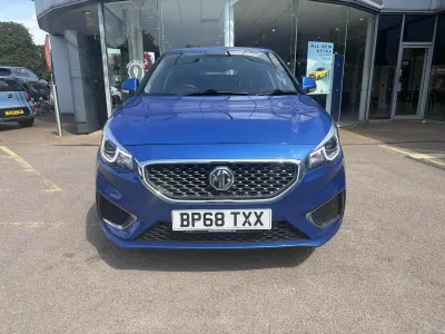Used MG MG3 Exclusive 105 HP (77 kW) 2019 Blue Hatchback