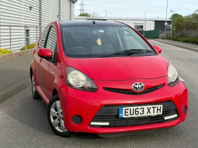 Usado Toyota Aygo Style 2013 Multicoloured Citadino
