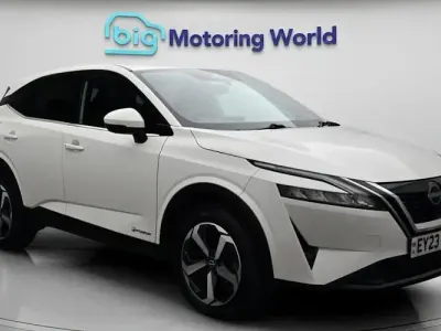 Used Nissan Qashqai N-Connecta 190 HP (139 kW) 2023 White SUV