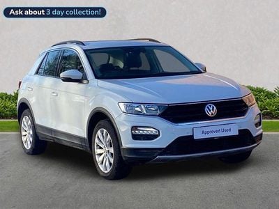 White Used 2019 VW T-Roc SE SUV | £13,448 (Fair price)