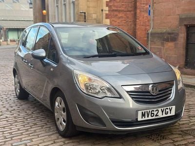 Used Vauxhall Meriva 110 HP (80 kW) 2013 Silver MPV