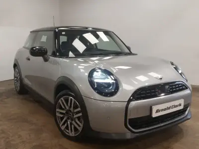 Used Mini Cooper Classic 114 kW (156 HP) 2025 Silver Hatchback