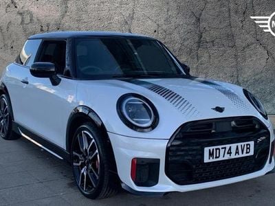 Used Mini John Cooper Works Hatch 228 HP (167 kW) 2024 White Hatchback