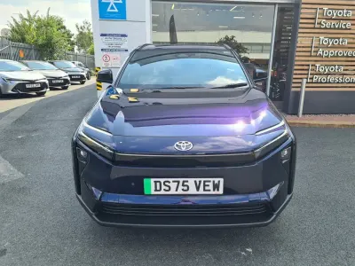 Used Toyota bZ4X Design 164 kW (224 HP) 2025 Blue SUV