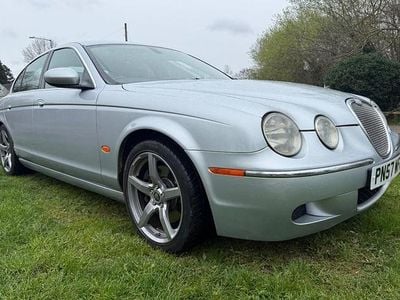 Used Jaguar S-Type SE 207 HP (152 kW) 2007 Silver Sedan