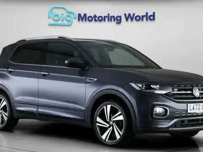 Usado VW T-Cross R-line 110 CV (80 kW) 2023 Gris SUV