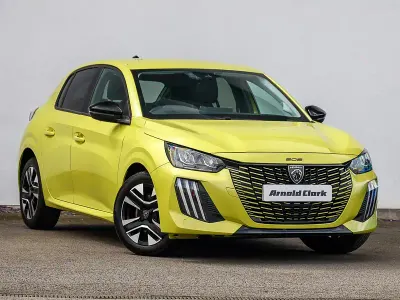 Used Peugeot 208 Allure 101 HP (74 kW) 2025 Yellow Hatchback