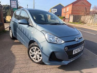 Used Hyundai i10 SE 87 HP (63 kW) 2017 Blue Hatchback