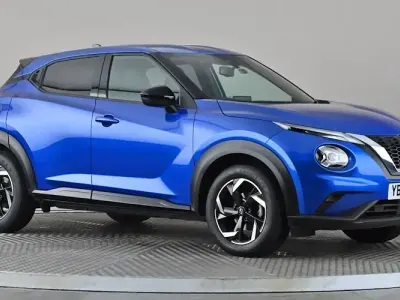 Used Nissan Juke N-Connecta 114 HP (83 kW) 2023 Blue SUV