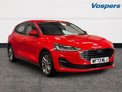 Used Ford Focus Titanium 125 HP (91 kW) 2023 Red Hatchback