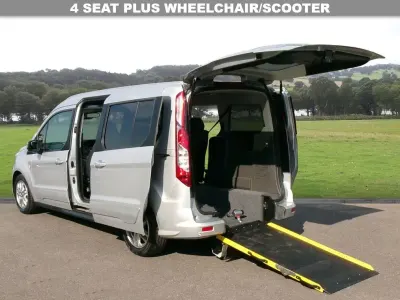 Used Ford Grand Tourneo Connect Titanium 120 HP (88 kW) 2020 Silver MPV