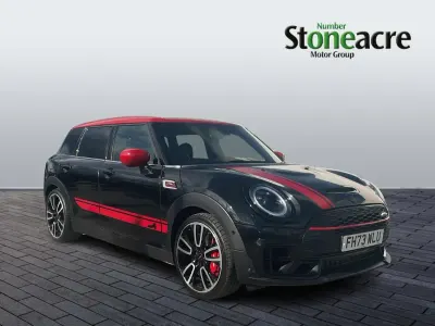 Usado Mini John Cooper Works Clubman Premium Plus 301 CV (221 kW) 2024 Negro Familiar