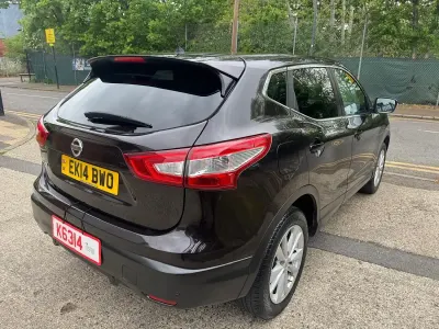 Used Nissan Qashqai Acenta Premium 115 HP (84 kW) 2014 Black SUV