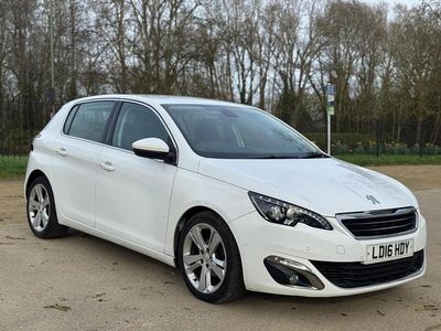 Used Peugeot 308 Allure 130 HP (95 kW) 2016 White Hatchback