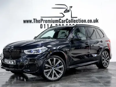 Usado BMW X5 M Sport 335 HP (246 kW) 2022 Preto SUV
