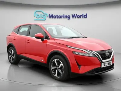 Used Nissan Qashqai Acenta Premium 190 HP (139 kW) 2023 Red SUV
