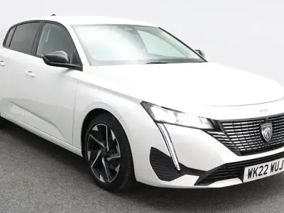 Used Peugeot 308 Allure Premium 130 HP (95 kW) 2022 White Hatchback