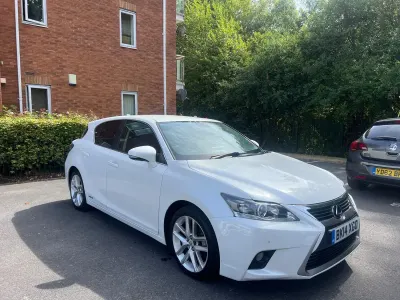 Used Lexus CT200h