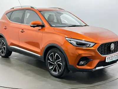 Used MG ZS Exclusive 111 HP (81 kW) 2023 Orange SUV