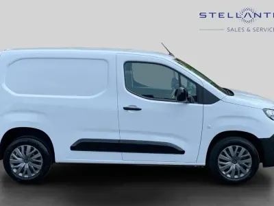 Used Peugeot Partner S 129 HP (94 kW) 2025 White MPV