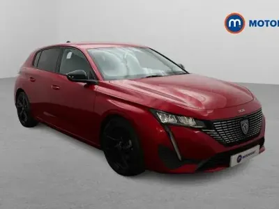 Used Peugeot 308 Allure Premium 131 HP (96 kW) 2022 Red Hatchback