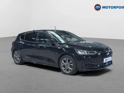 Used Ford Focus ST-Line 155 HP (114 kW) 2021 Black Hatchback