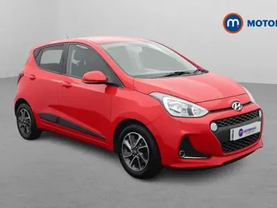 Gebraucht Hyundai i10 Premium 67 PS (49 kW) 2019 Rot Kleinwagen