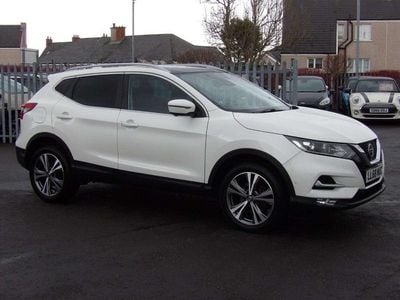 Used Nissan Qashqai N-Connecta 2018 White SUV